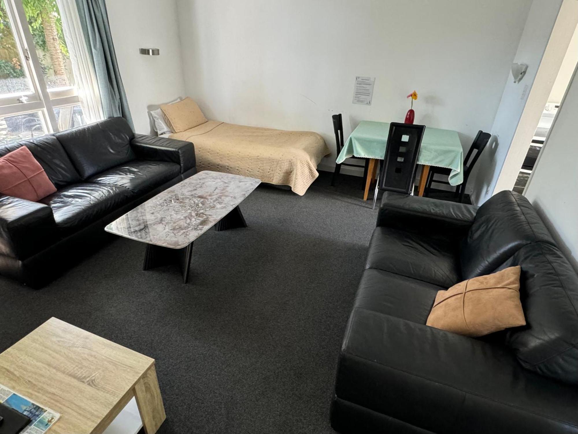 Diplomat Motel Christchurch Eksteriør bilde