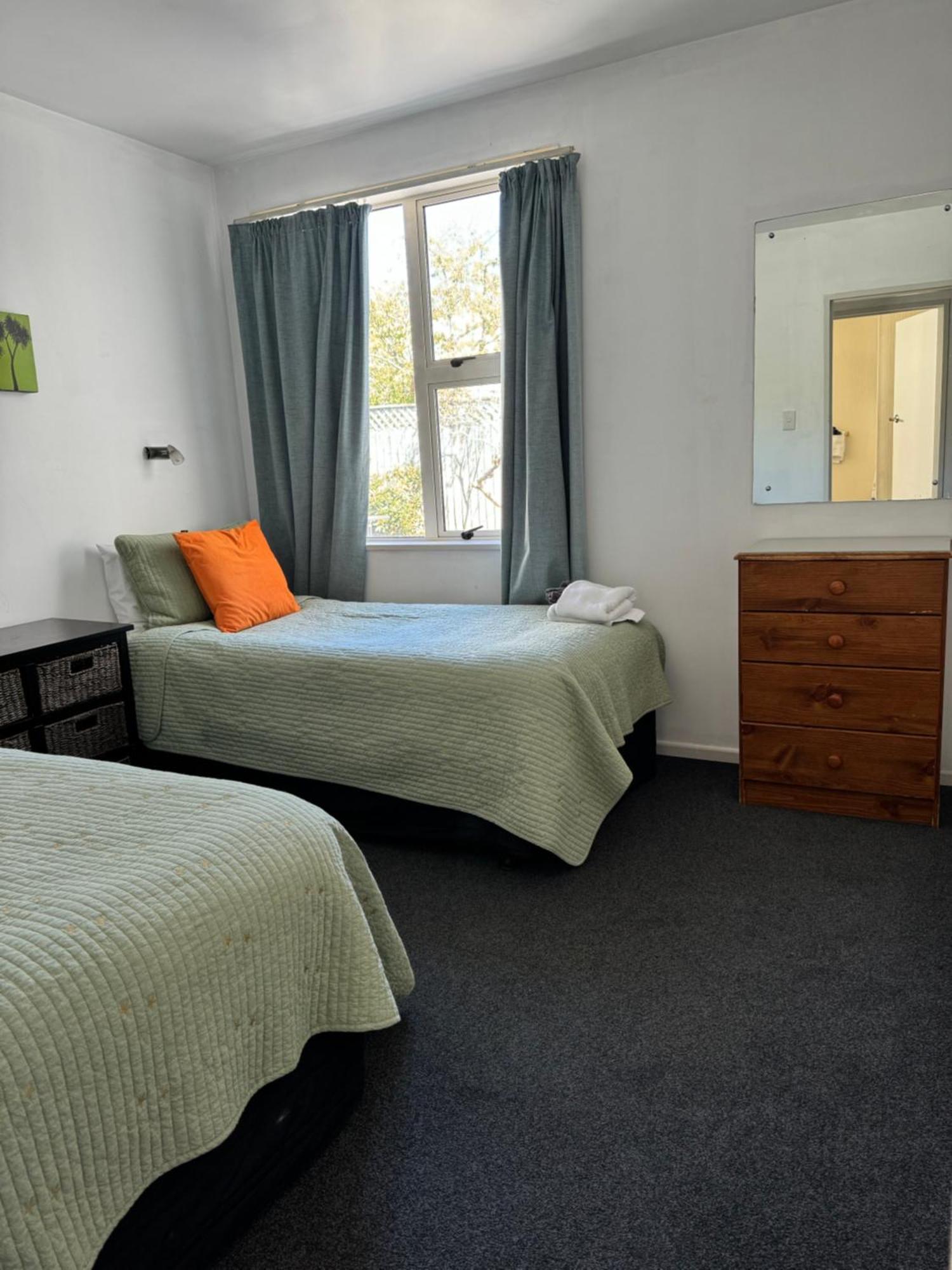 Diplomat Motel Christchurch Eksteriør bilde