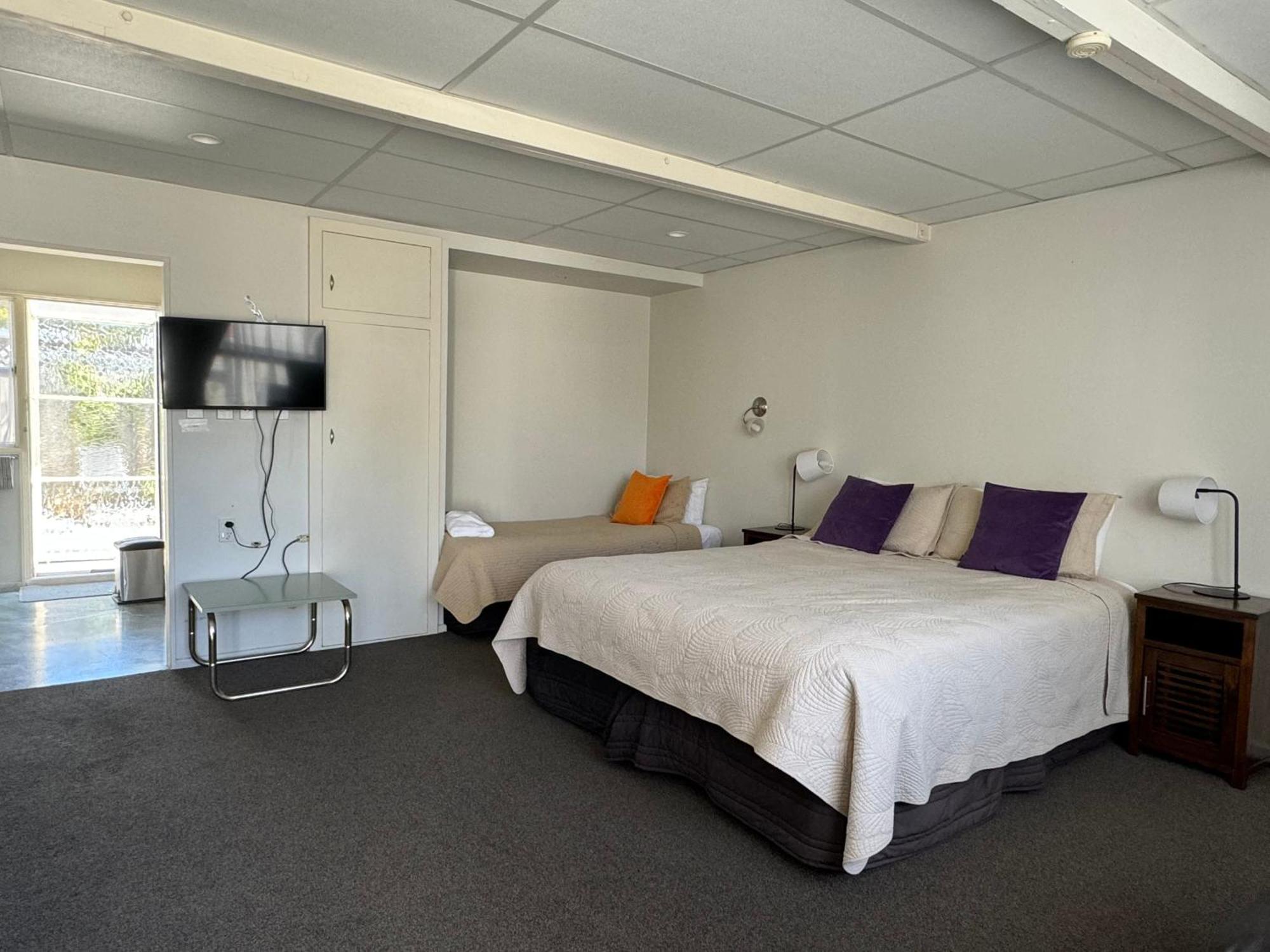 Diplomat Motel Christchurch Eksteriør bilde